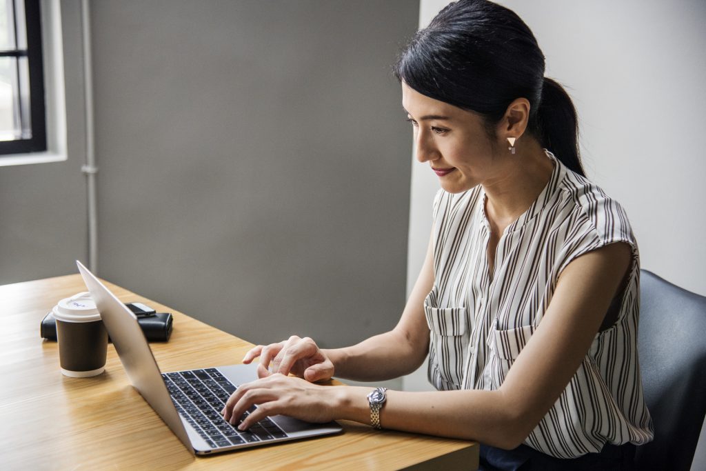How Professionals Manages Their Work